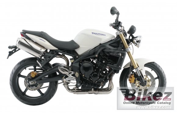 2008 triumph street triple 675 photo